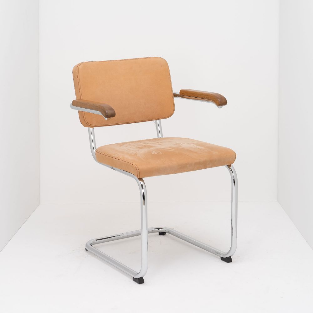 Sitzschale: Polster Leder, Gestell: Metall, Gestell: verchromt
