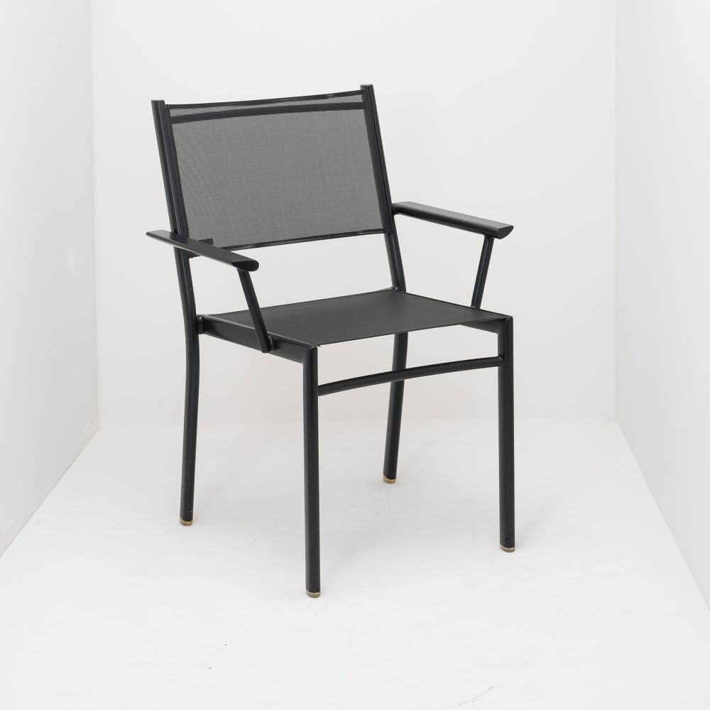 Sitzschale: Kunststoff, Gestell: Aluminium, Gestell: pulverbeschichtet, Einsatzbereich: Garten, Einsatzbereich: Wohnen, Einsatzbereich: Restaurant, Einsatzbereich: Hotel, Weitere Eigenschaften: stapelbar, Weitere Eigenschaften: außentauglich